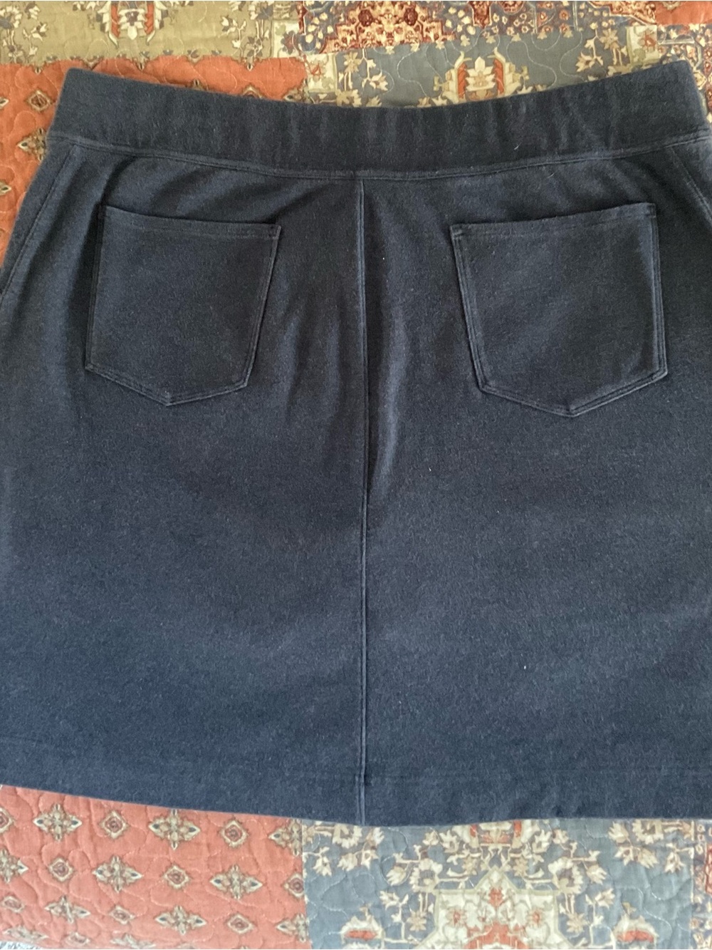 Duluth Trading Classic Navy Women's Knit Skort - 90% cotton, 10% spandex. - Picture 3 of 9